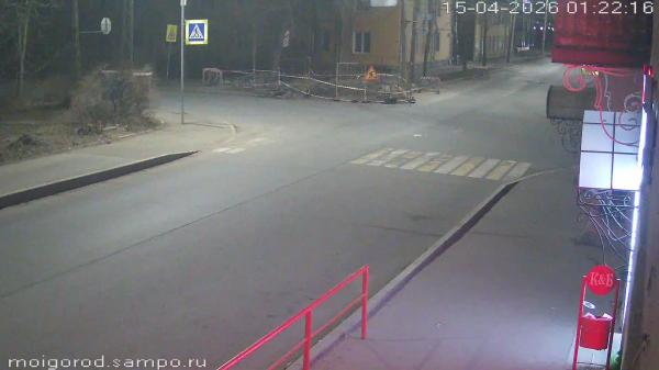 ул. Чернышевского, 17 (Пешеходный переход)