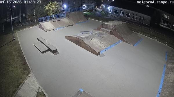 Площадка скейтеров камера 2
