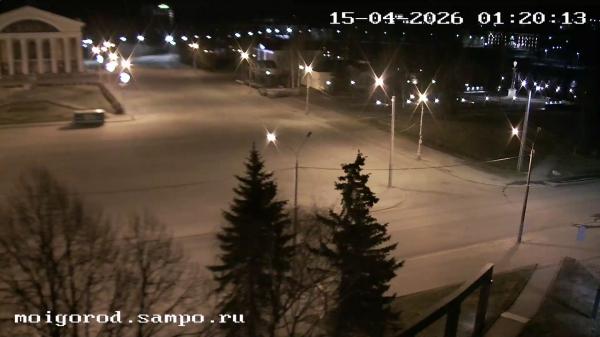 Камера площадь Кирова (вид с Национального театра Карелии)